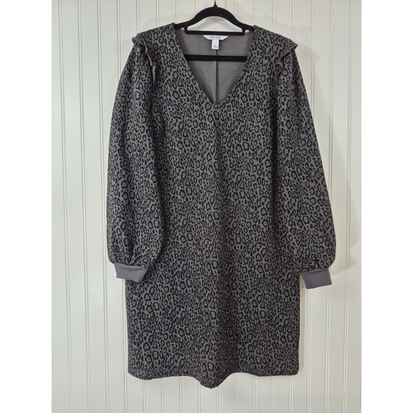 Nine West Dresses & Skirts - Nine West Leopard Print Ruffle Shoulder V-Neck Sweatshirt Dress Gray Size Large